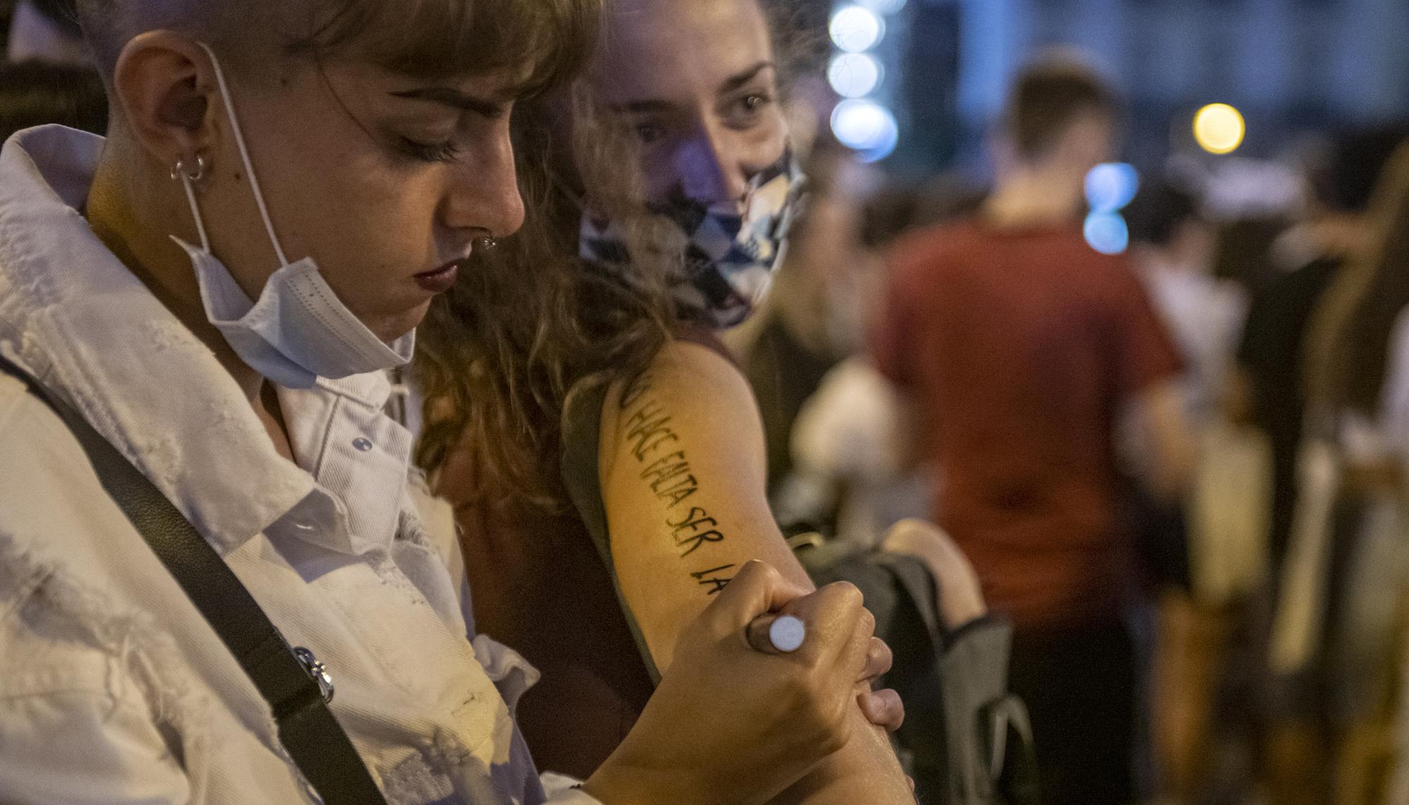 Que una mentira no calle tu verdad. Concentración en Madrid contra las agresiones homófobas. - 1